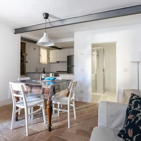 Apartamento Bilocale Le Rondini Centralissimo