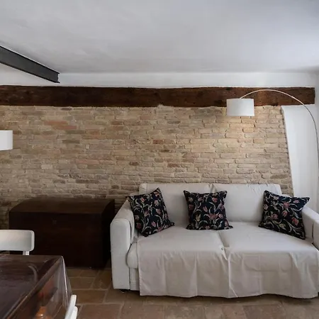 Bilocale Le Rondini Centralissimo Pesaro