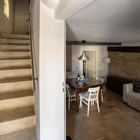 Bilocale Le Rondini Centralissimo Apartamento *