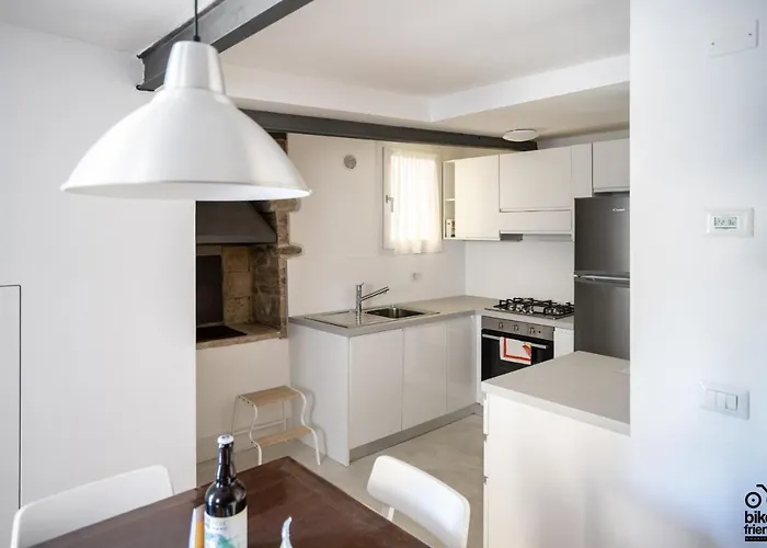 Bilocale Le Rondini Centralissimo