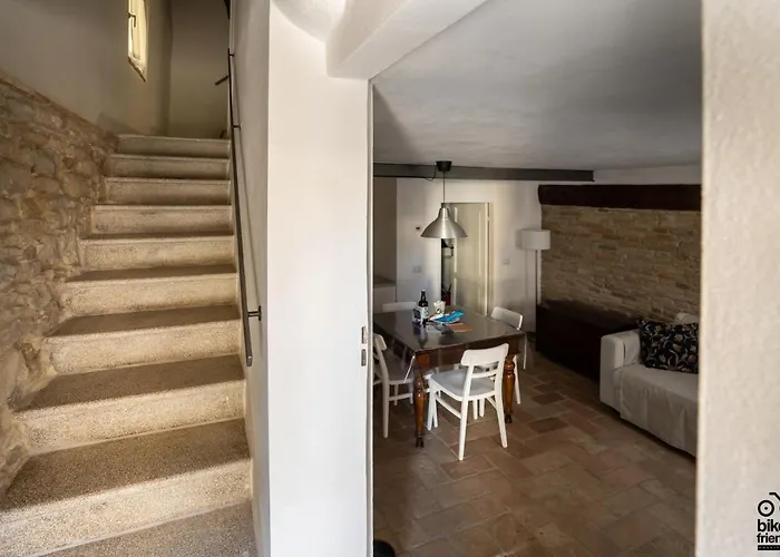 Bilocale Le Rondini Centralissimo Apartment *