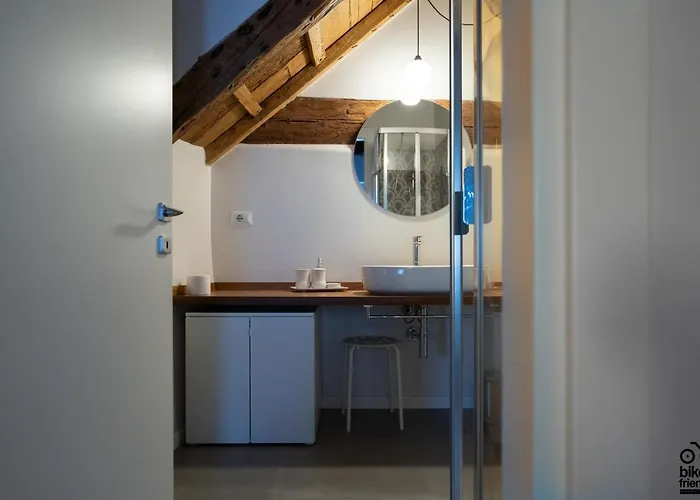 Bilocale Le Rondini Centralissimo Apartment